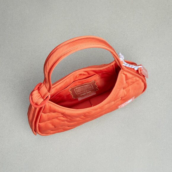 Coachtopia Loop Ergo Bag With Cloud Quilting - Picture 6 of 8